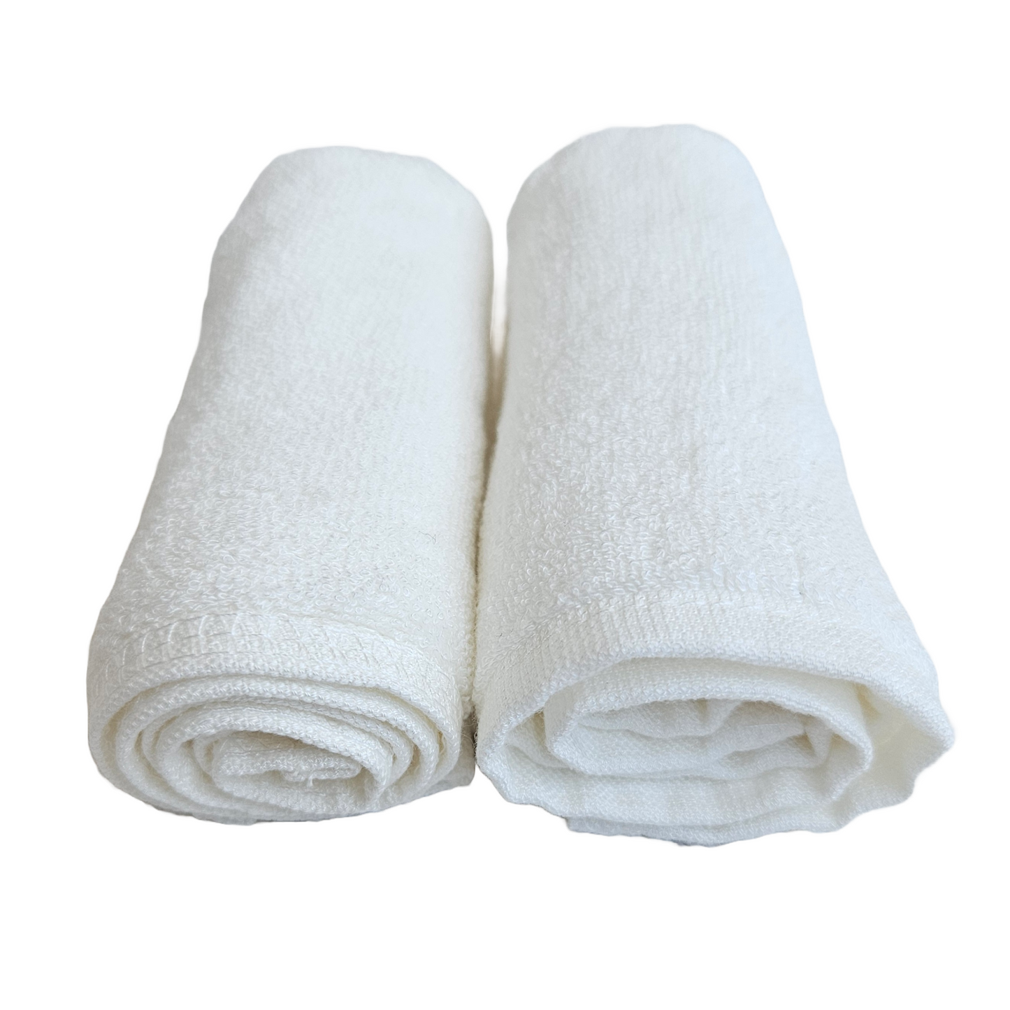 Washcloth Pair: Issy & Lilo organic bamboo washcloth, perfect for bath time and gentle cleaning.